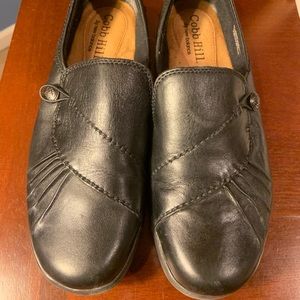 Cobb hill by new balance brown size 8.5 wide